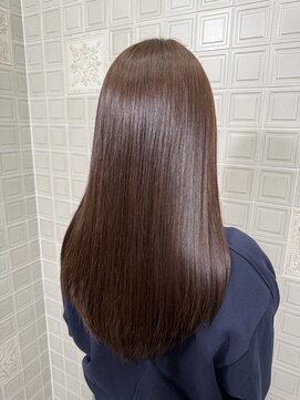 ヘンリエッタ 自由ヶ丘(Henrietta) ベージュカラー