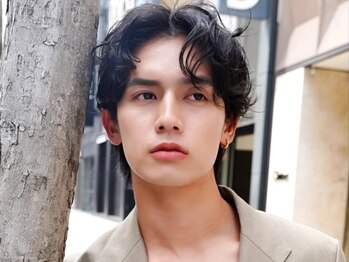 HAK.銀座[Men's/メンズカット/ニュアンスパーマ/フェザーパーマ/シャドウパーマ/眉毛]の写真/王道からトレンドデザインまで似合せ◎好印象メンズパーマでお洒落に磨きをかける★[Men's/メンズカット]