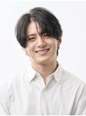 毛流れヘア金髪ナチュラルセンターパートツーブロック