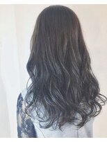 アンフィドットドゥルドゥ(AnFye.dueldo)&nbsp;【AnFye.dueldo】セミロング × グラデーションカラー