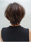 小顔に見せるワンサイドショート×ハイライトカラー錦糸町