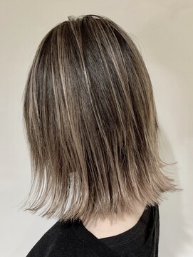 リー ヴィータ 上新庄(Lee Vita) ことりベージュ/バレイヤージュ/ミルキーグレージュ/グレージュ