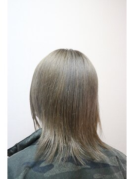キミ(kimi) 【kimi自由が丘】ケアブリーチ × グレージュ