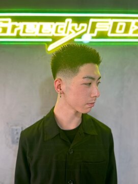 グリーディーフォックス 代々木(Greedy FOX) 波巻き/ハイライト/マッシュパーマ/ウルフ[シェービング]