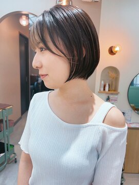 シビバイレボ(CIBI by revo) 地毛風カラー/ナチュラルレイヤーカット/ショートボブ[船橋]