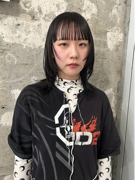 シータ(sheta) 【表参道sheta小林】黒髪顔まわりレイヤーカット ぱつっと前髪