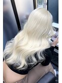 ホワイトブロンド【韓国 大阪 梅田】