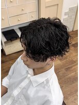 メルシー トータル ブランディング サロン(merci TOTAL BRANDING SALON) メンズ 波巻スパイラルパーマ×センターパート