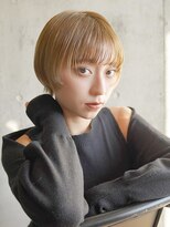 オーバーヘアー 川西店(over hair)&nbsp;ハイトーンベージュ×ショートヘア