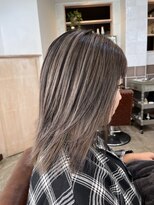 スアバイキキ(SuA by kiki.)&nbsp;黒髪カタログ/ボブルフ/ネビージュ/ワンレン［千葉]