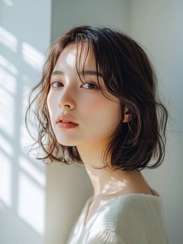 ルッソ(Lusso)の写真/気になる白髪に負担なく綺麗に明るめにも染まると大好評！白髪をしっかり染めて、立体的に見せるカラーも◎