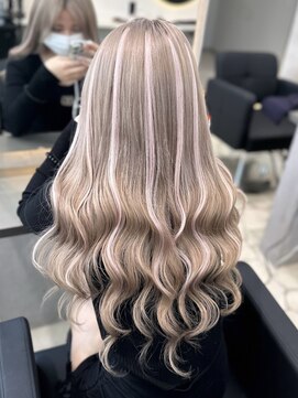 ラピス 福岡天神店(Lapis) ホワイトグレージュミルクティーベージュ