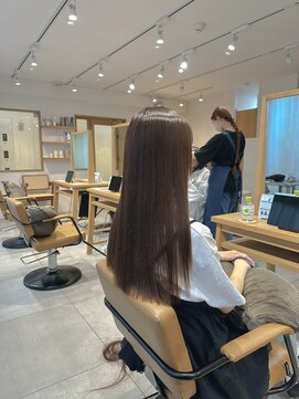 クラップス 上大岡(CLAPS) さら艶ストレート地毛風ストレート縮毛矯正30代40代