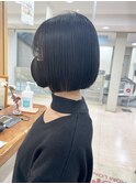 【morio】札幌ボブ　ぱつっと黒髪ナチュラルボブ