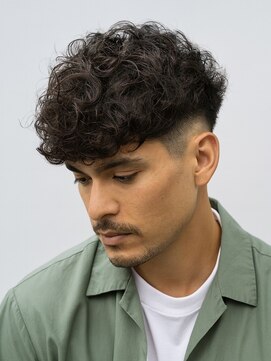 ハレ ヘアサロン(Hale hair salon) Haleビジネスマンスペインカールフェードバーバープードルパーマ