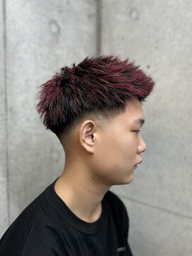 ガナンシア 横浜本店(ganancia) ハイライト＋アップバングフェード