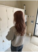 ピンクグレージュ