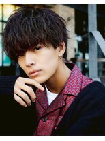 メンズサロンAlo 渋谷 #メンズカット#メンズパーマ#眉毛#ブリーチ#縮毛矯正#MEN'S特化&nbsp;ニュアンスパーマ/センターパート/波巻きツイストスパイラル渋谷