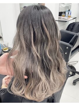 アライブ キチジョウジ(ALIVE Kichijoji) ALIVE吉祥寺 夏のイメチェンバレイヤージュフォギーベージュ