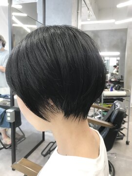 エイト 池袋店(EIGHT ikebukuro) ショートボブは質感が大事！