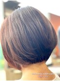 ショートボブ