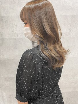 ニコル(NICOLL) グレーインナーカラー×ミルクティーベージュ