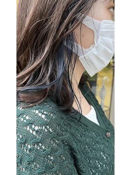 エイチ エアー ダヴ H air DAV調布北口 イヤリングカラー ネイビー