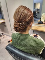 ウルー 自由が丘店(uruu)&nbsp;【シニヨン】自由が丘/自由が丘駅/ヘアセット/早朝