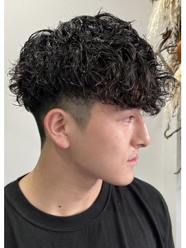 ネクストフォーヘアー(NEXT for hair) スペインカール 刈り上げ マッシュ 波巻き スパイラル