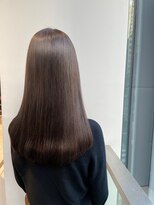 キュア 表参道(CURE)&nbsp;黒髪/グレージュカラー/ココアベージュ/ヘルシーロング[表参道]