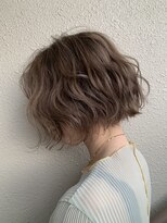 ルーラリーヘアーキタキュウシュウ(Luraliy hair kitakyushu)&nbsp;luraliyルーラリー北九州小倉北区城野波巻きハイトーンボブ
