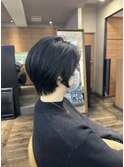 ショートボブ
