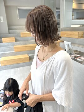カケル(×.) 透明感カラー×レイヤー