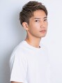ハニー 町田(HONEY)&nbsp;王道アップバングヘアは骨格に合わせたカットでバランス感UP