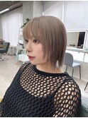 ボブ/ホワイトベージュ/切りっぱなしボブ