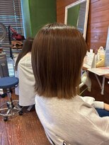 ピールアーク(peal ark)&nbsp;透明感◎夏カラー ベージュ 外ハネ×切りっぱなしボブ