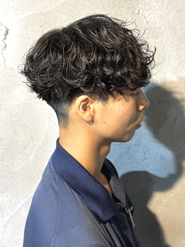 ニアウ 高崎店(Niau) メンズマッシュ波巻きツイストスパイラルパーマ群馬高崎眉毛