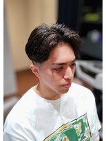 トレバー(Trever)&nbsp;センターパートツーブロ