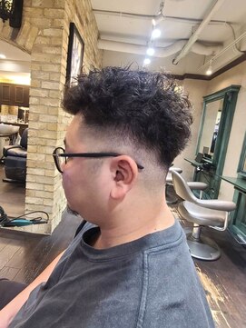 モナン(monan) 仏陀パーマブッダパーマハイフェードツイストシャドウパーマ