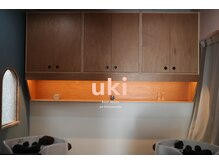 ウキ(uki)の雰囲気（落ち着いた空間でシャンプー）