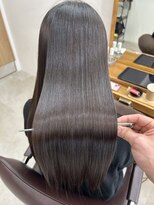 スージー(Suzy)&nbsp;ふんわり根元から立ち上がる30代セミロング
