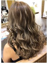 ヘアーワークス アンビエント(Hair works Ambient) ☆アンビ☆ 外人風ハイライトスモーキーベージュ