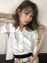 イエローをポイントでたまにはいつもと違う自分に♪