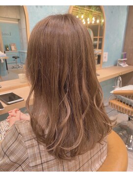 ロンドフルール 大宮東口(Lond fleur) 【林 飛夕也】ミルクティーベージュのゆるふわミディ♪