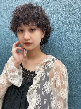 ストラマ(STRAMA) harumiyaクリクリウェーブ