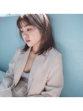 ステイシー(STACY) STACY グレージュ×ニュアンスカラー　(那覇小禄奥武山公園)