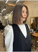 グレージュカラー　ボブ