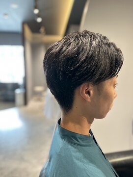 ボルン(BOLEN) 刈り上げ大人ヘア