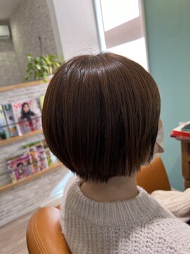 ルアナ(Luana) ショートボブ