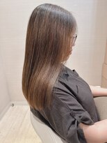 コーエン(cowen) 大人ガーリー暗めカラー美髪メッシュ似合わせココアベージュ30代